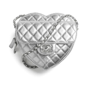 Chanel Heart-Shaped Handbag AS5764 Silver
