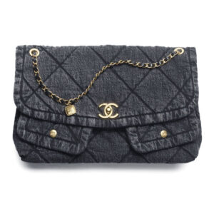 Chanel Maxi Flapbag AS5727 Black