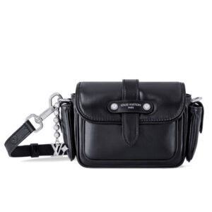 Louis Vuitton Cargo Wearable Wallet M13989 Black
